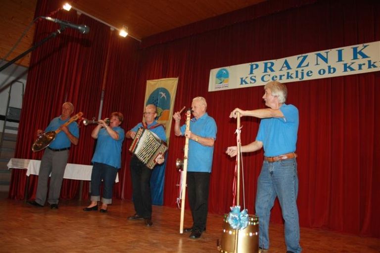 cerklje_ob_krki_praznik_2012__1_.jpg