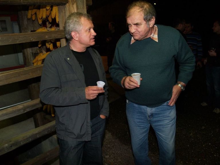 gasilci_dvor01.jpg