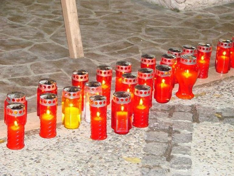 svece_pred_rotovzem_2.jpg