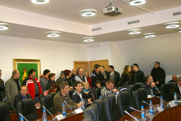 protest025_0001.jpg