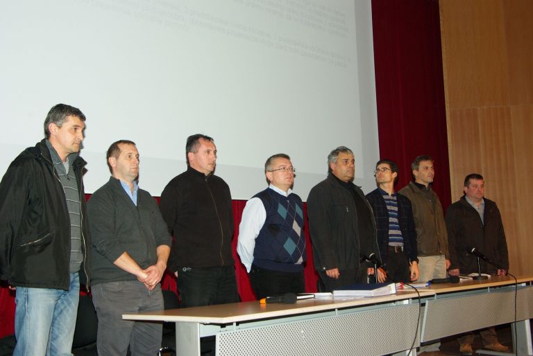 zavezanci011_0001.jpg
