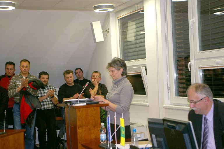 izredna035_0001.jpg