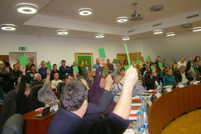 izredna049_0001.jpg