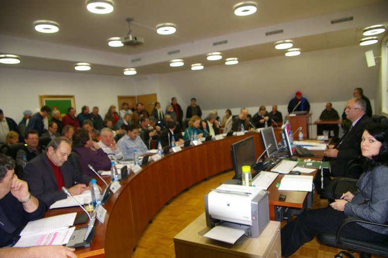 izredna005_0001.jpg