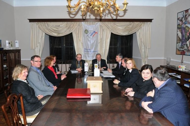 rotary_000.jpg