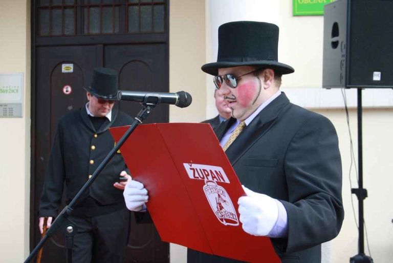 naslovn_fas_zup_bere.jpg