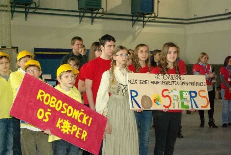 s_roosters.jpg