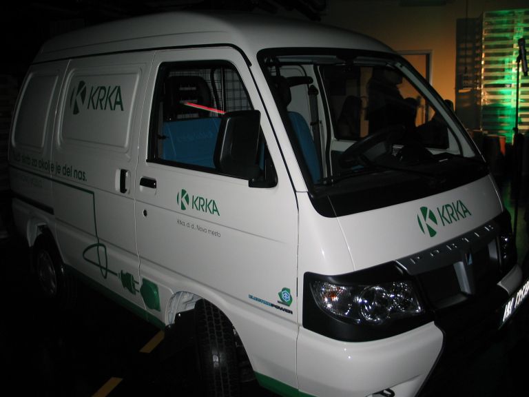 krka_elektricni_avtomobil_bdg.jpg