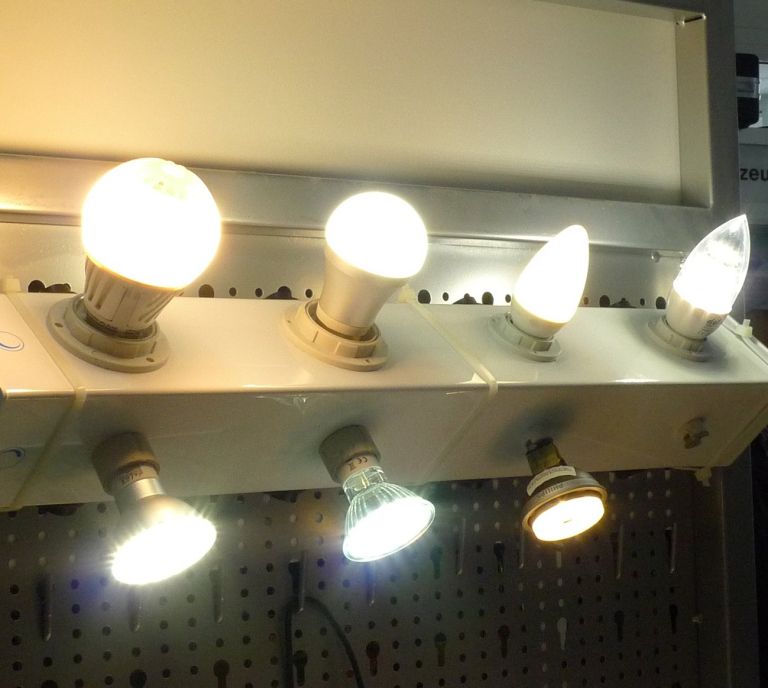 varcne_zarnice_led.jpg