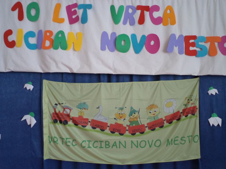 vrtec_ciciban_10_let__sre__anje_upokojenih1.jpg
