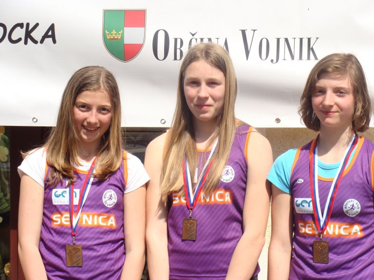 3_mesto_ur__ka_kra__ovec__jerneja_prah__melani_knez.jpg