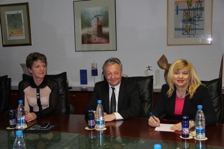 minister_v_am_2.jpg