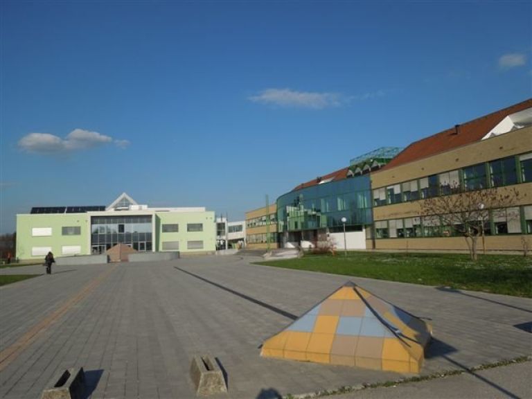 logisti_001.jpg
