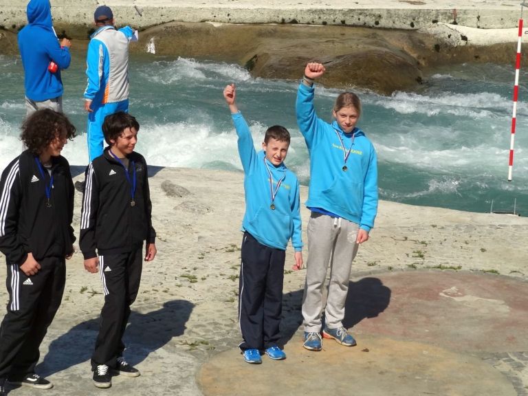 tacen_slalom_29_3_2014_1400pix_012.jpg