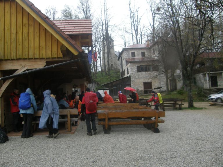 p4052804_000.jpg