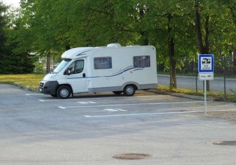 z_postajalisce.jpg
