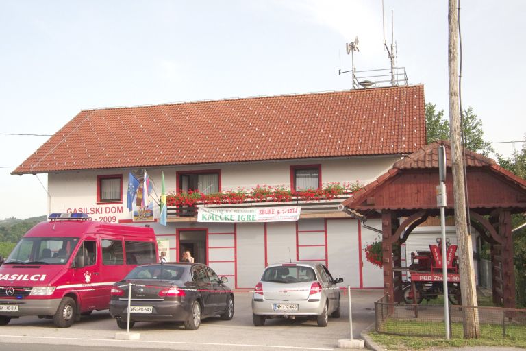 zbure01.jpg