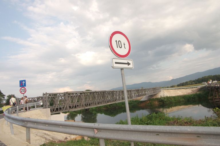 most18_0001.jpg
