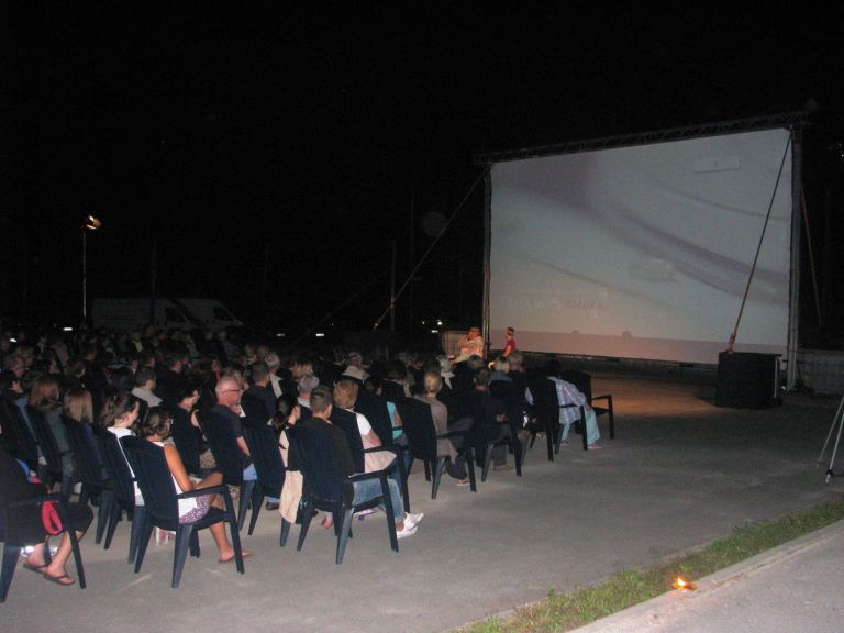 kino_002.jpg