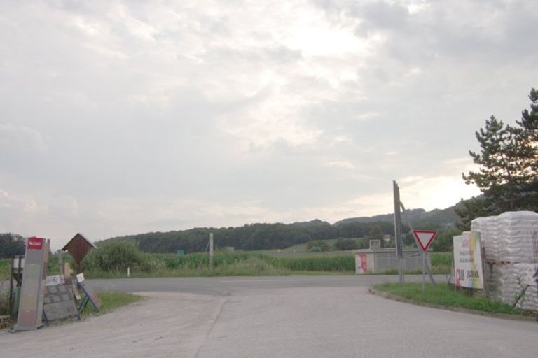 s_cona3.jpg