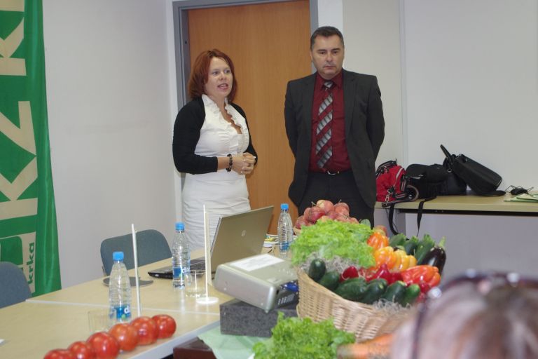 zadruga03_0001.jpg