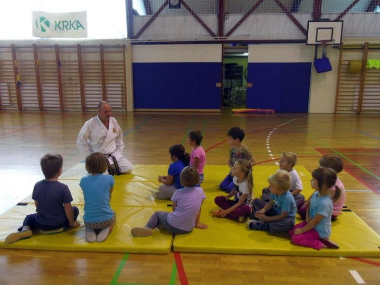 z_karate_01.jpg