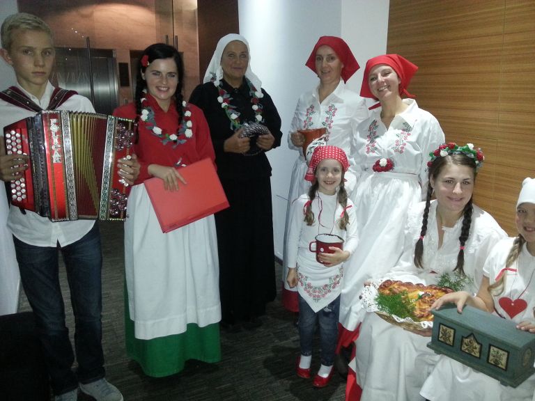 v_srce_03.jpg