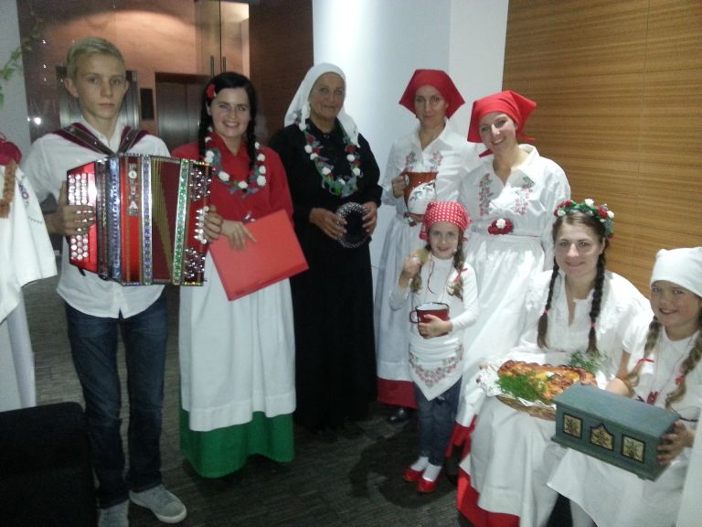 v_srce_01.jpg