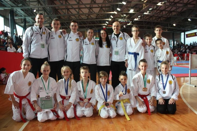 v_karate_16.jpg