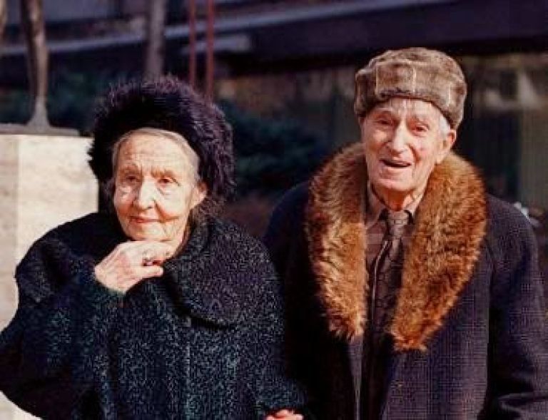 mlakarjeva_page.jpg