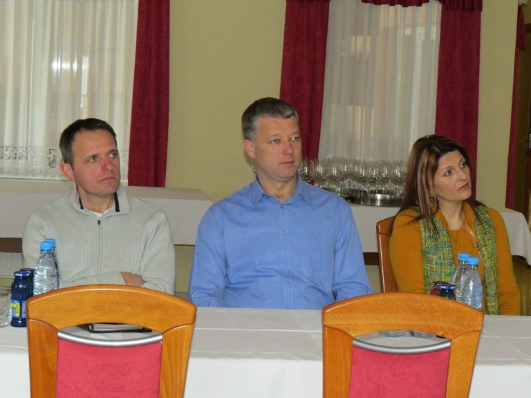 img_2415_6_1_000.jpg