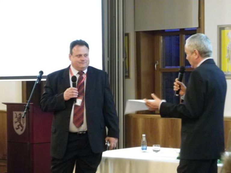 forum_finance_010.jpg