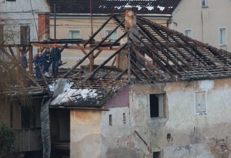 rusenje_mz.jpg