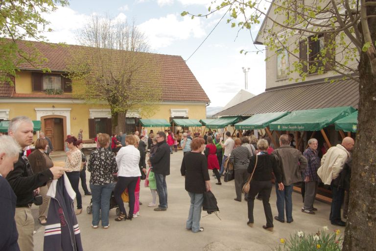 kruh001.jpg