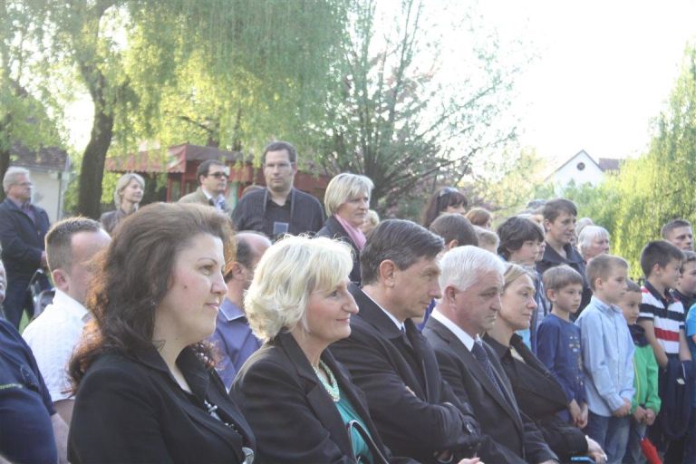 naslovn_vsififjfc5.jpg