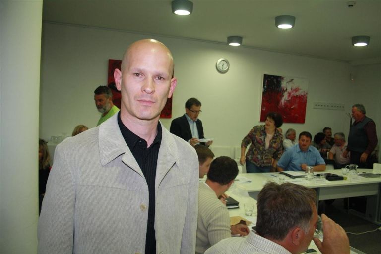 naslovn_aleksander_gajski.jpg