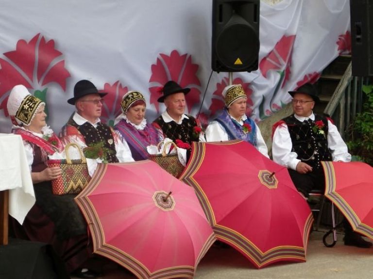 spomnsko_obelezje_001.jpg