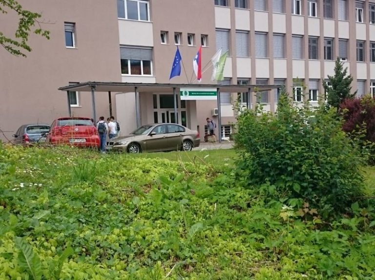 zastava.jpg