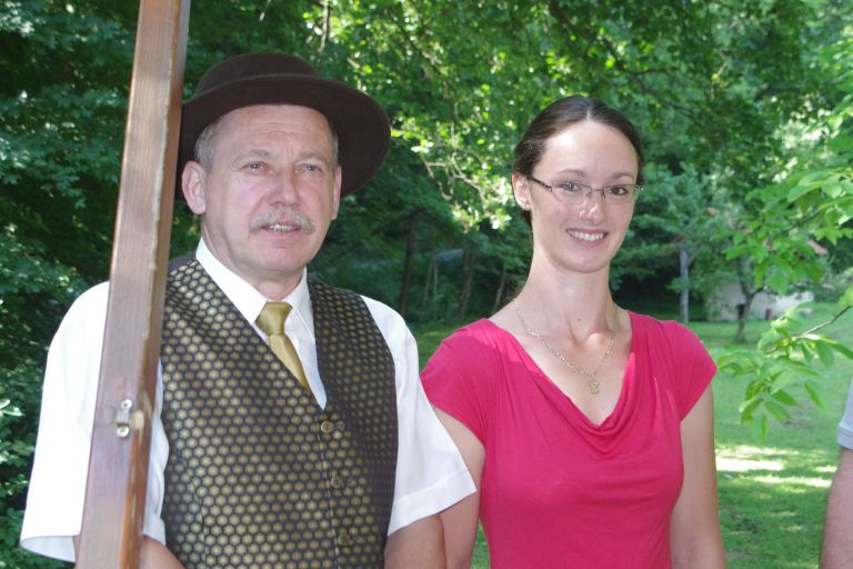 cebelarji008_0001.jpg