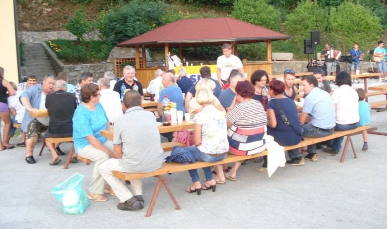 piknik_na_lukovcu1.jpg