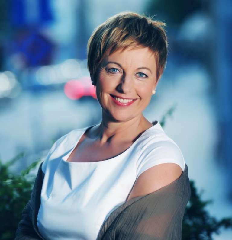 Osebno: Rosvita Pesek