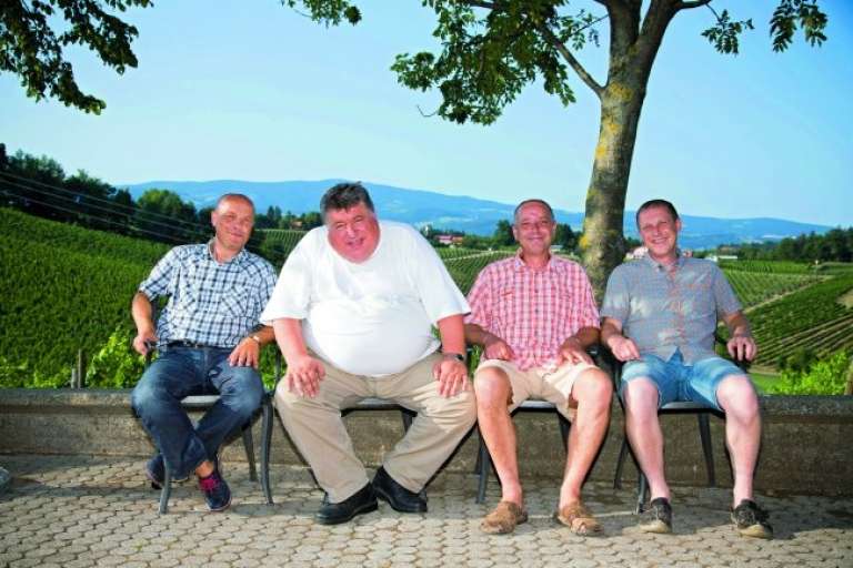 Družijo nas bog, muzika in vino