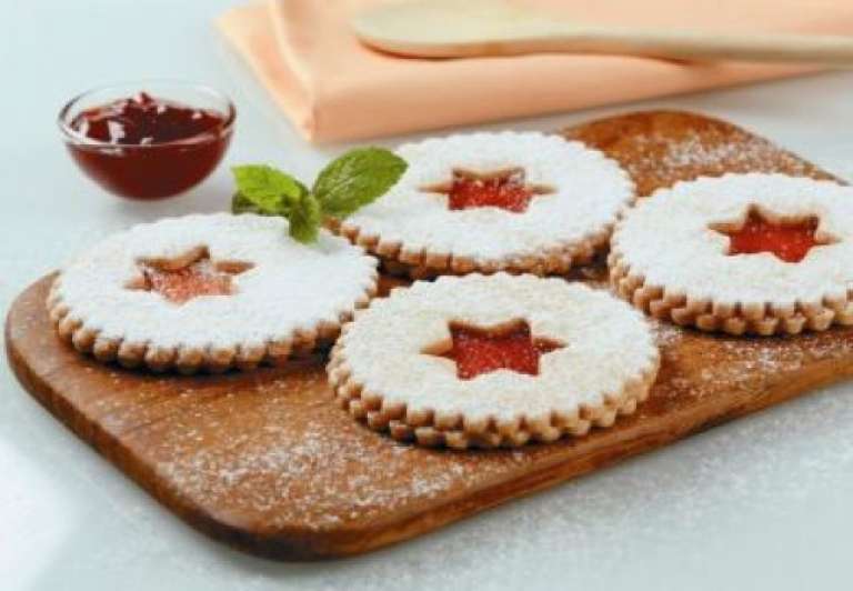 Masleni piškoti z marmelado