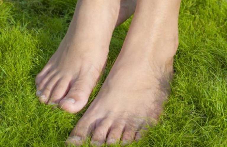 EARTHING – ZDRAVILNA MOČ ZEMLJE