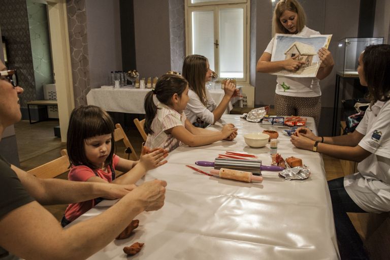 otroska_delavnica_2__foto_sandra_reis_.jpg