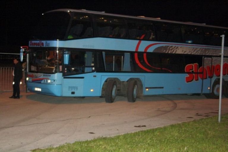 begunci_bus_ml.jpg