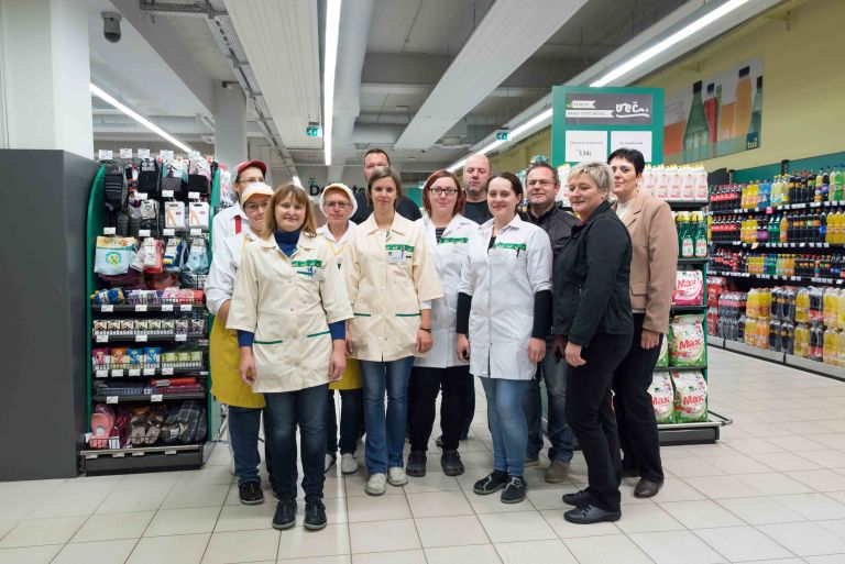 _kolektiv_tus_marketa_novo_mesto.jpg