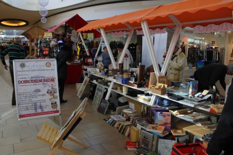 lions_bazar_2014.jpg