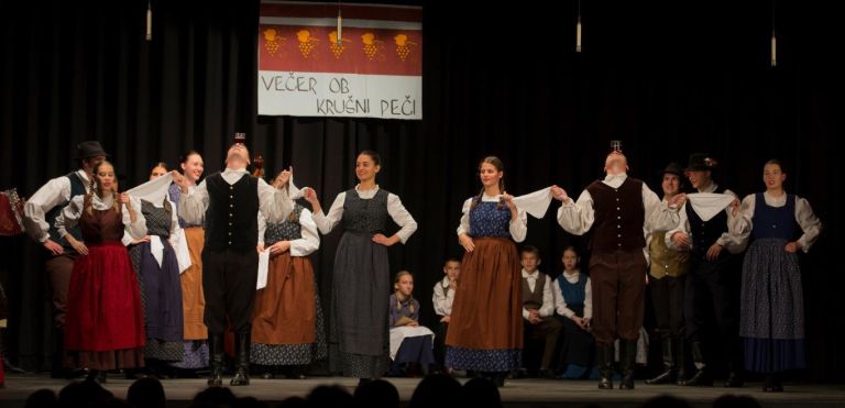 folklora_letni_koncert__1_.jpg