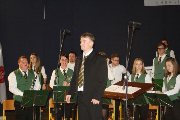 naslovn09_000.jpg